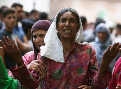 Protests intensify in Indian Kashmir, security forces kill five