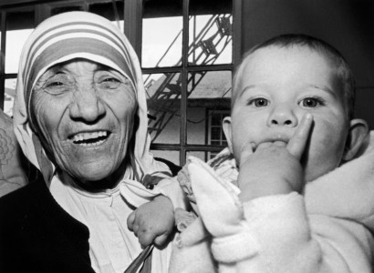 Mother Teresa borne to sainthood by complex, mysterious process