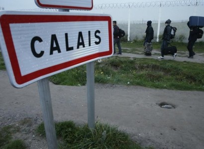 France starts clearing ‘jungle’ migrant camp in Calais