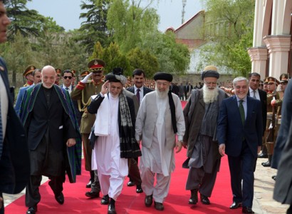 Former warlord Hekmatyar calls for peace with Afghan Taliban