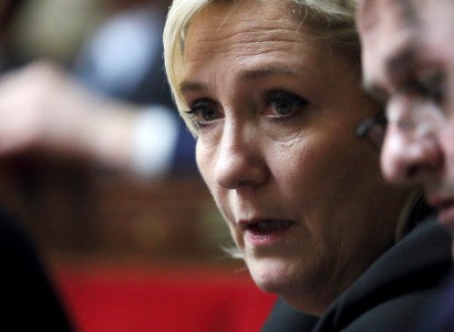 French judge steps up Le Pen investigation over Islamic State tweets