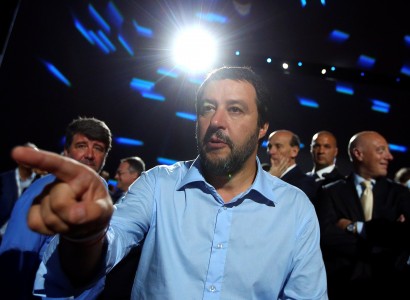 Italian interior minister wants census of Roma communities