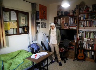 Israeli court jails Arab poet for online incitement to terrorism