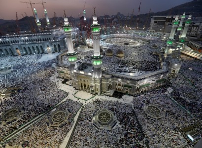Two million expected as Hajj pilgrimage starts in Saudi Arabia