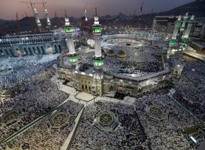 Canada: Hajj pilgrims and students face uncertainty