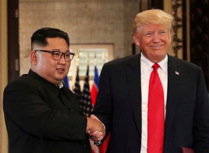US and North Korea: ‘We fell in love’ – Trump swoons over letters from North Korea’s Kim