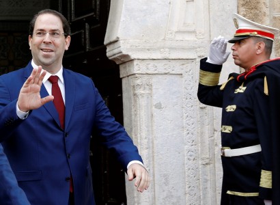 Tunisian PM bans face veils in public institutions after bombing