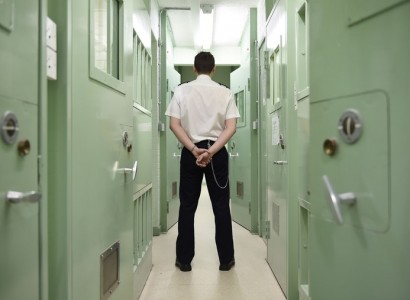 ‘Institutional squeamishness’ over tackling violent extremism in jails
