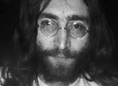 John Lennon’s killer apologises to Yoko Ono for his ‘despicable act’