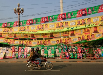 Police arrest leader of radical Islamist party in Lahore