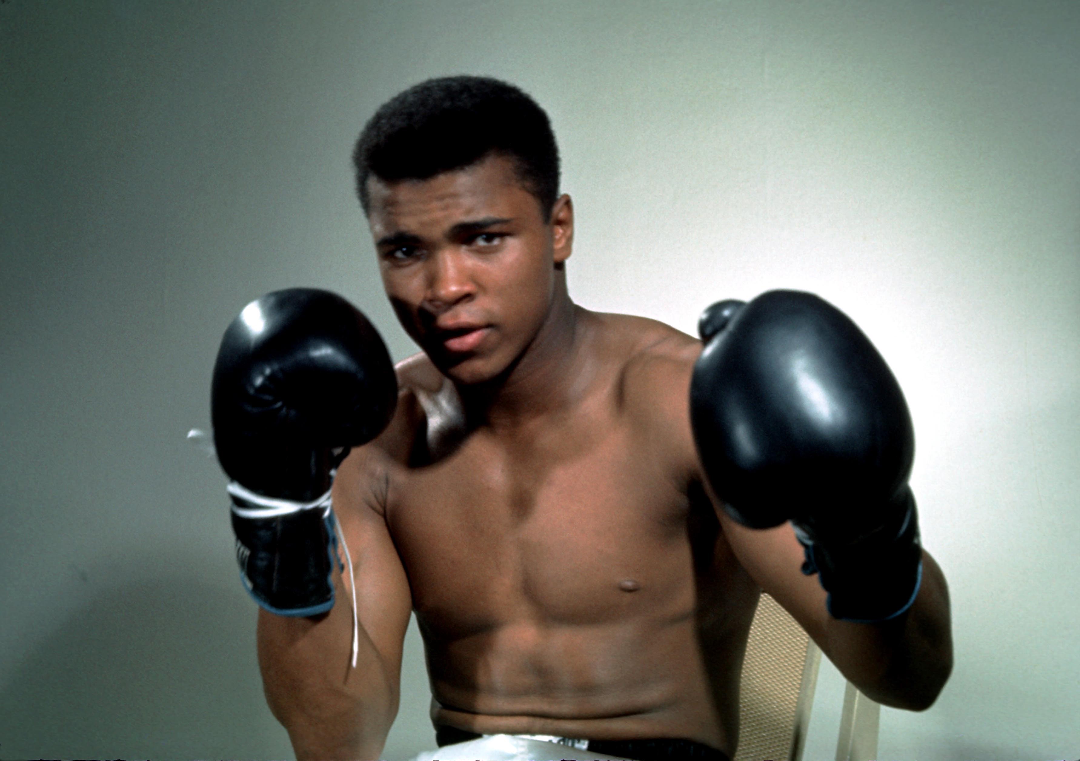 Muhammad Ali, boxing great and cultural symbol, dead at 74