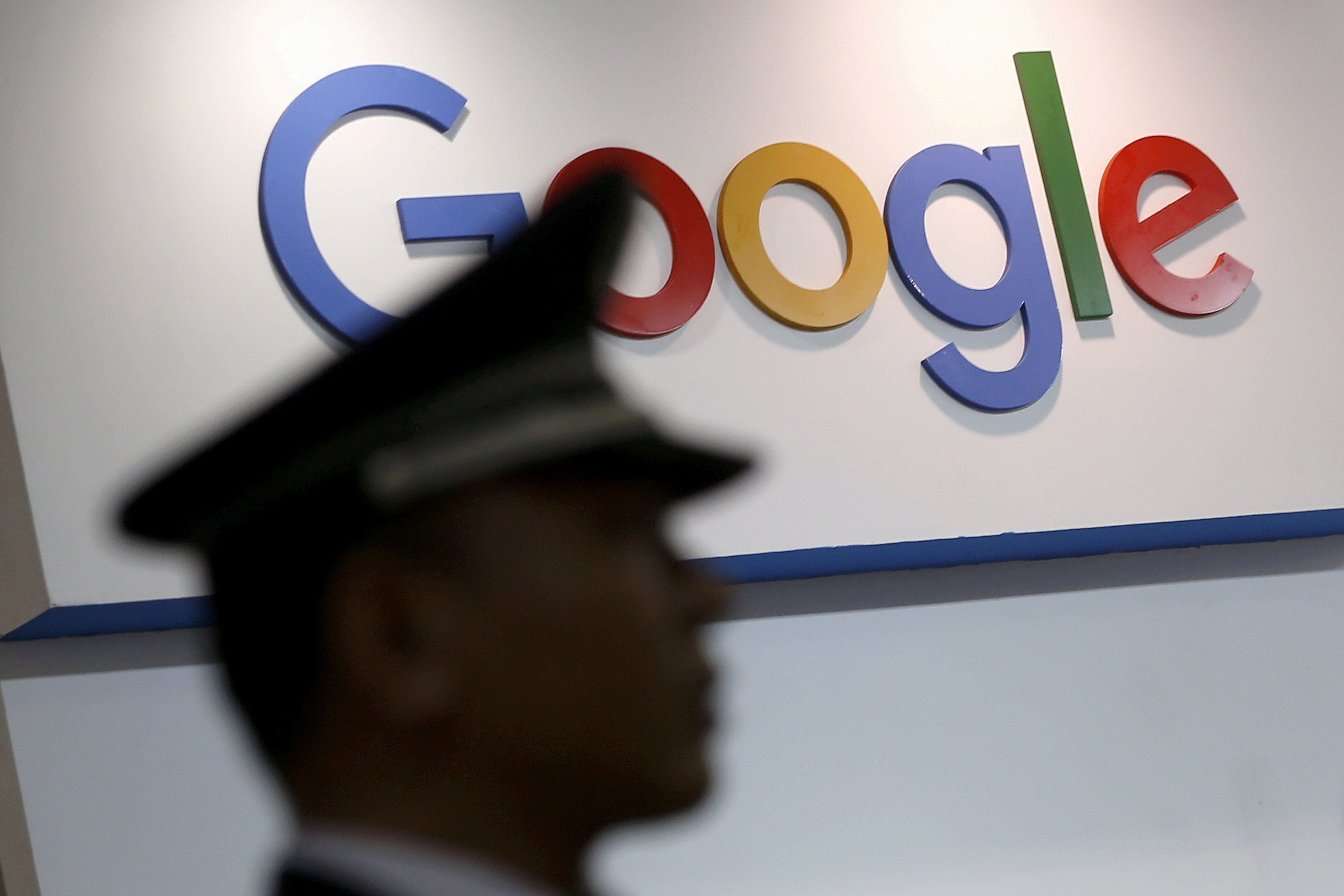 Google plans censored version of search engine in China