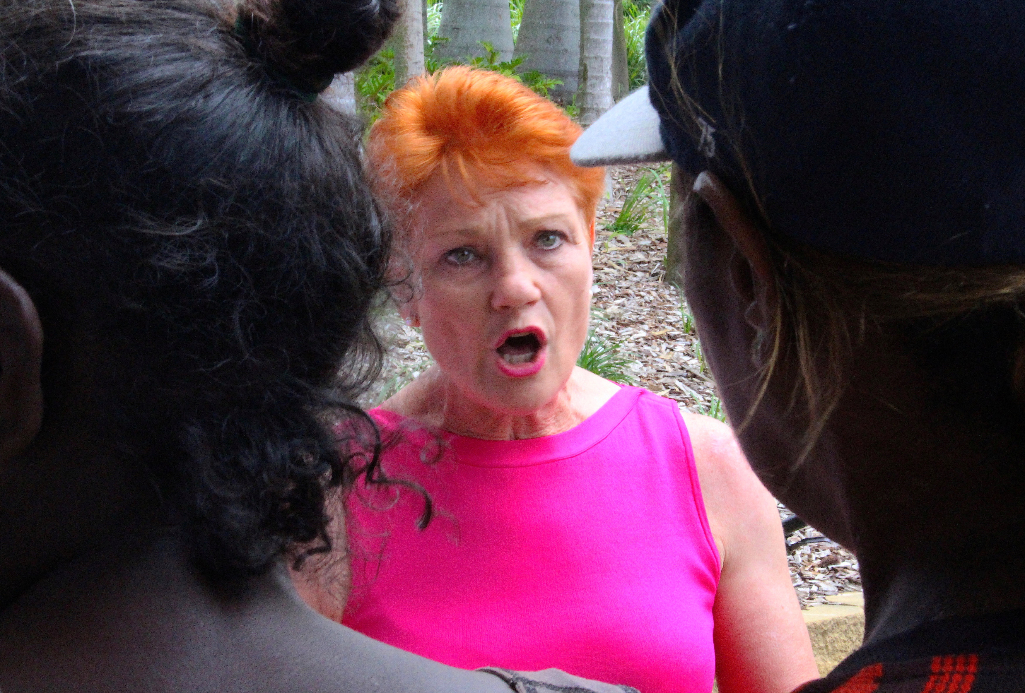 This Photo Of Pauline Davis Hanson Steinback Will Leave You Speechless - 14g7qdl
